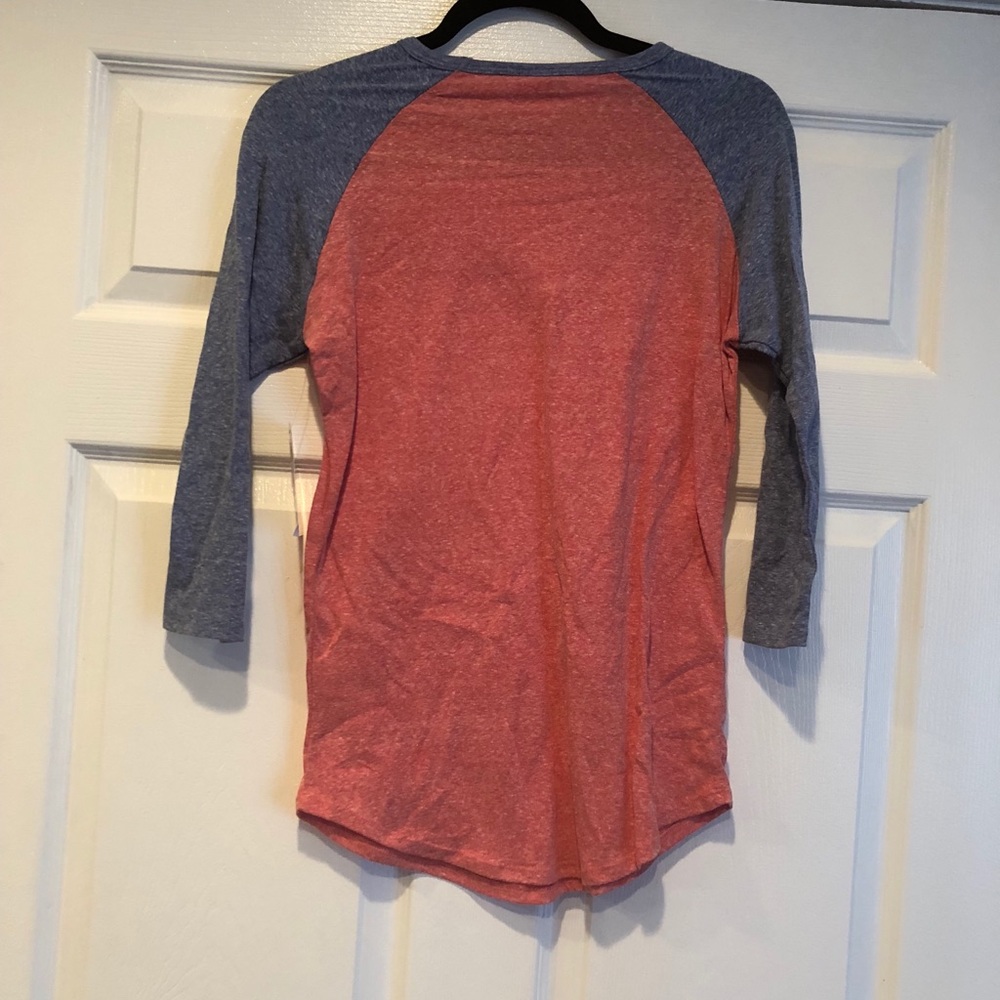 🆕 LuLaRoe Randy T - Picture 2 of 5